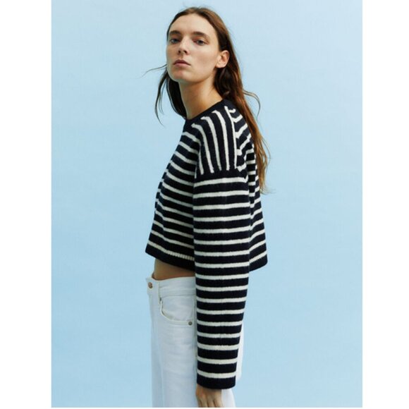 H&M Cropped Sweater Size M Wool Blend Black White Striped Crew Neck Long Sleeves - Picture 7 of 14